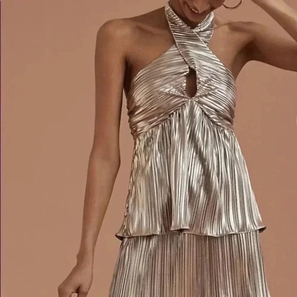 Anthropologie shimmer V Neck Tank Size Large - Picture 1 of 10